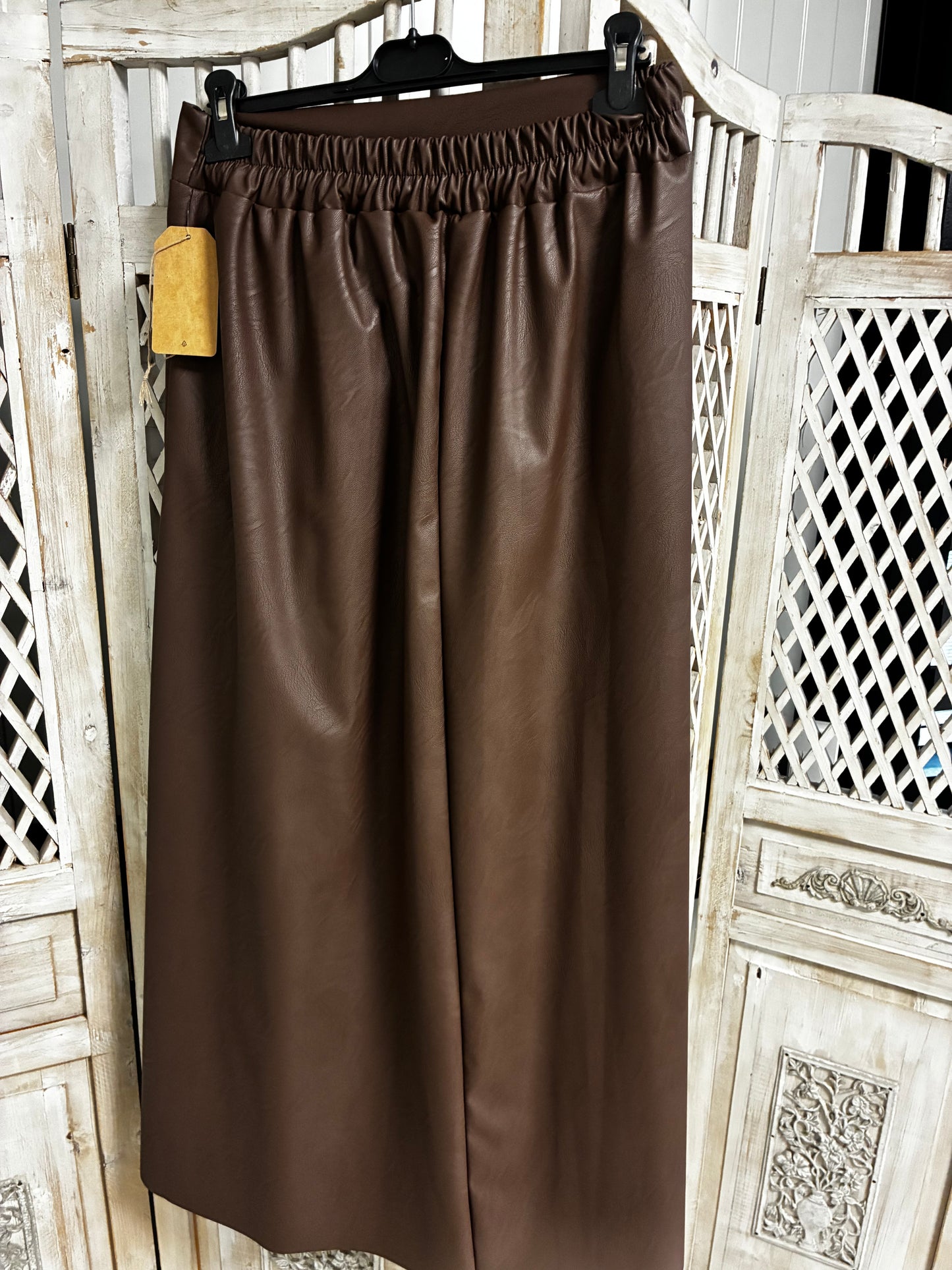 Sky Rok Roxy Bruin
