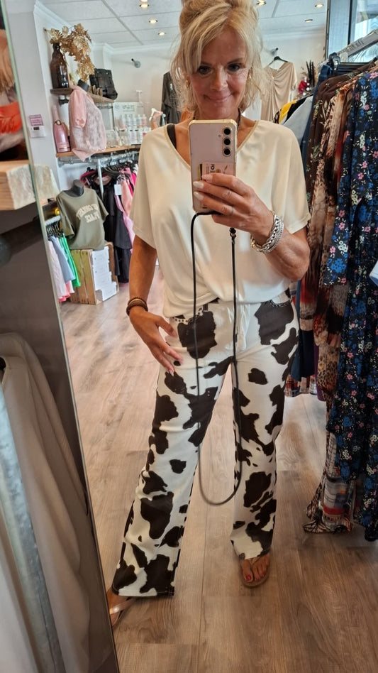 Toxik koeien print met studs