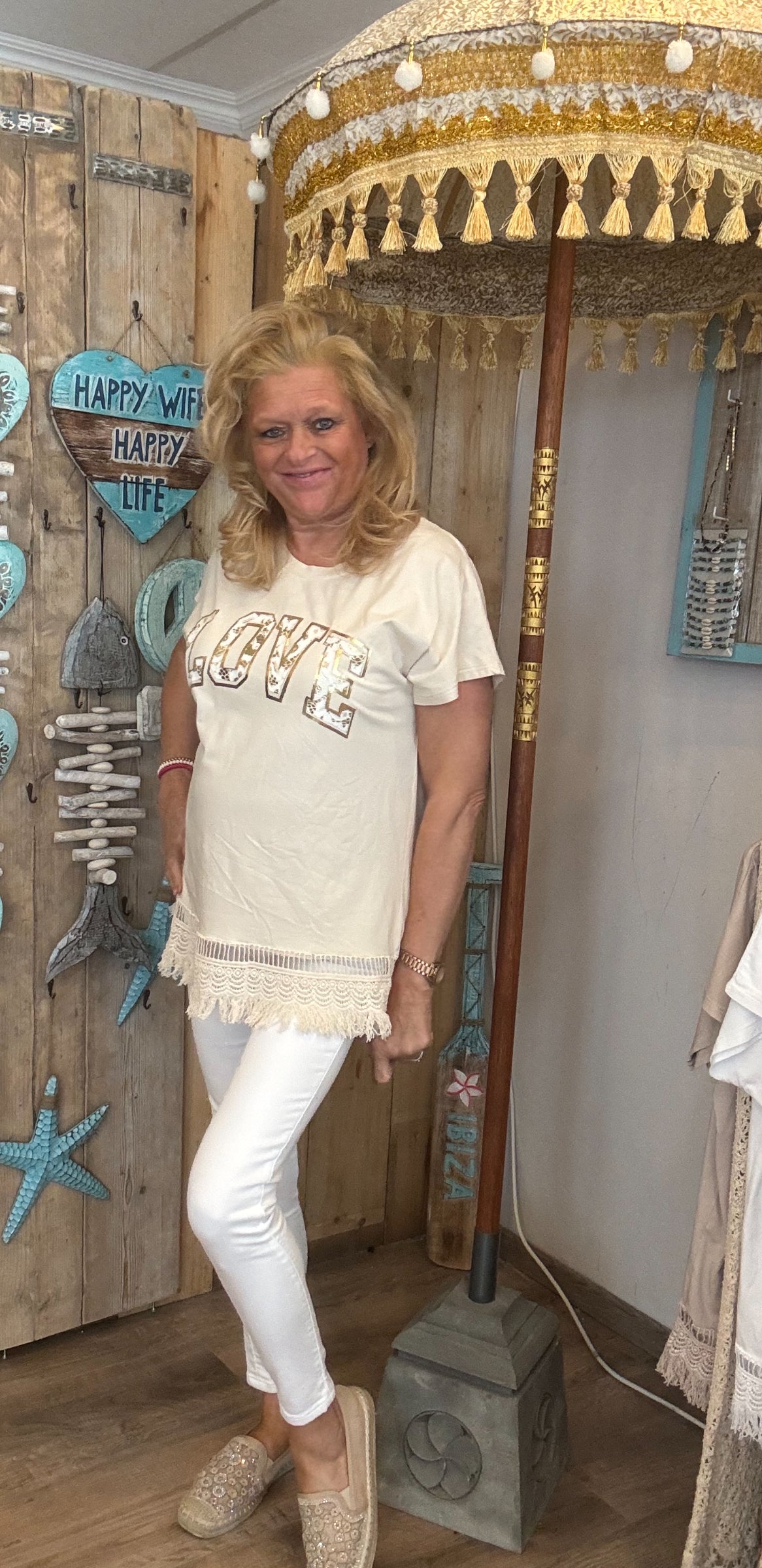 Shirt Love Beige Gouden letters