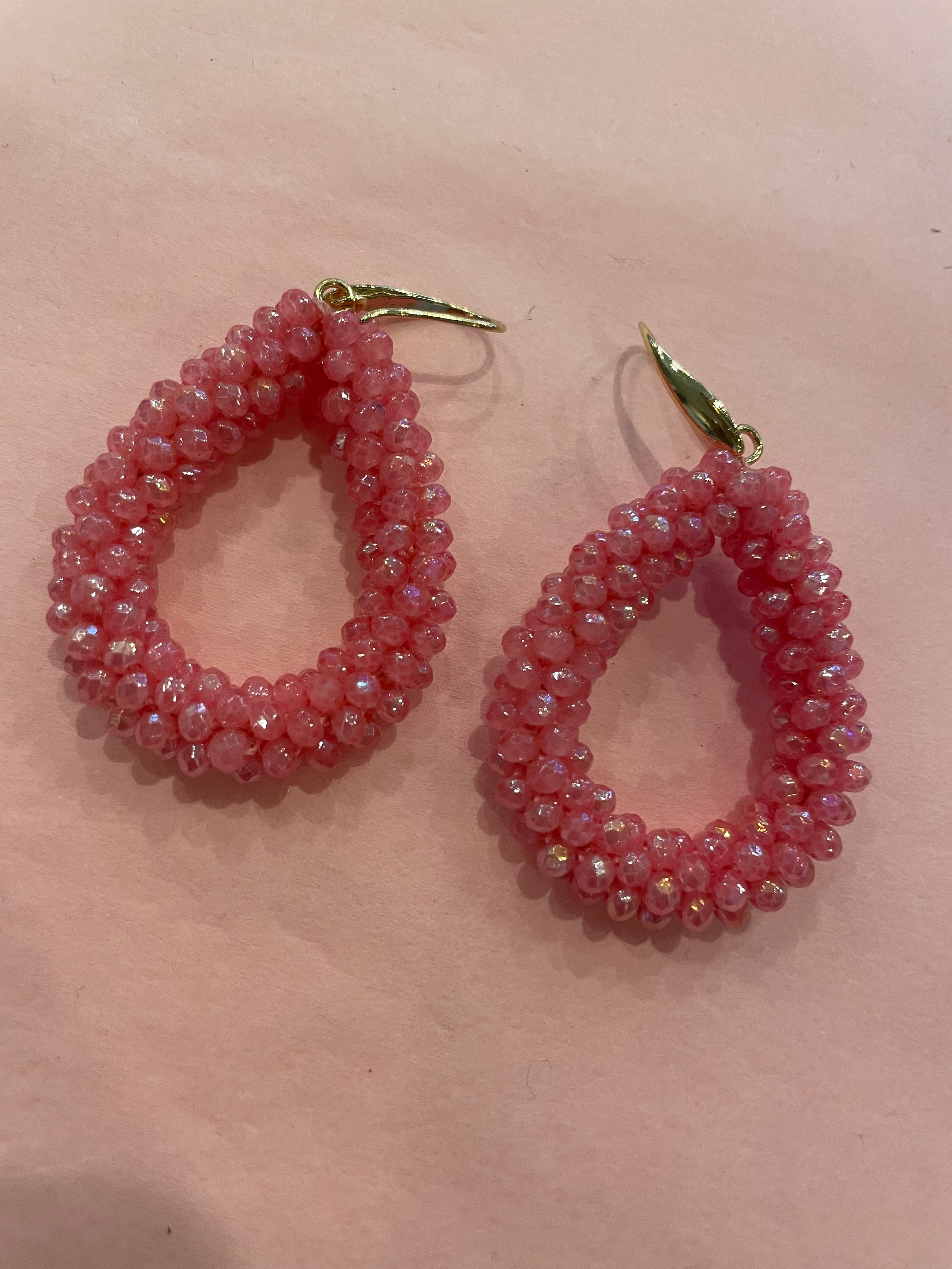 Earrings Nikkie licht coral