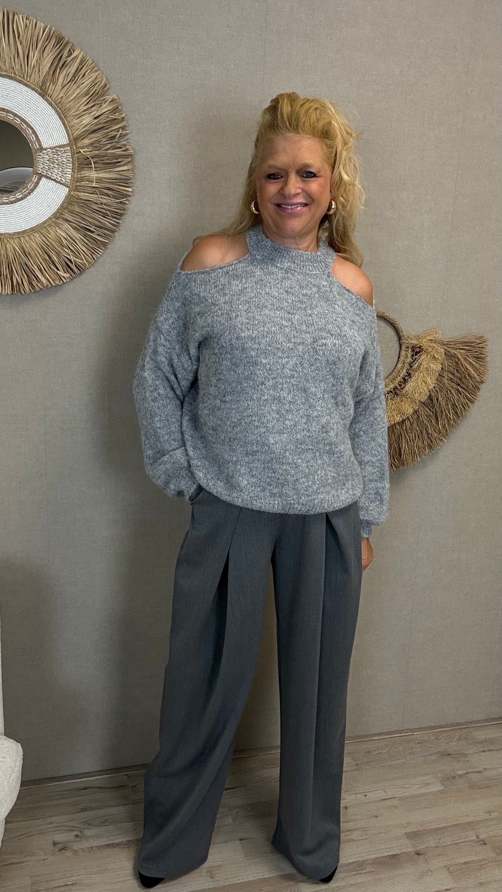 Open-shoulder trui Nikkie Grijs