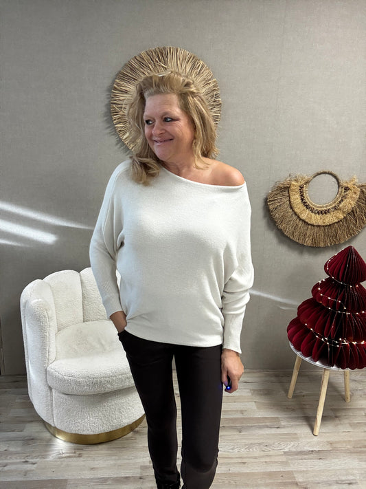 Gemma Ricceri Trui – Vleermuismouwen