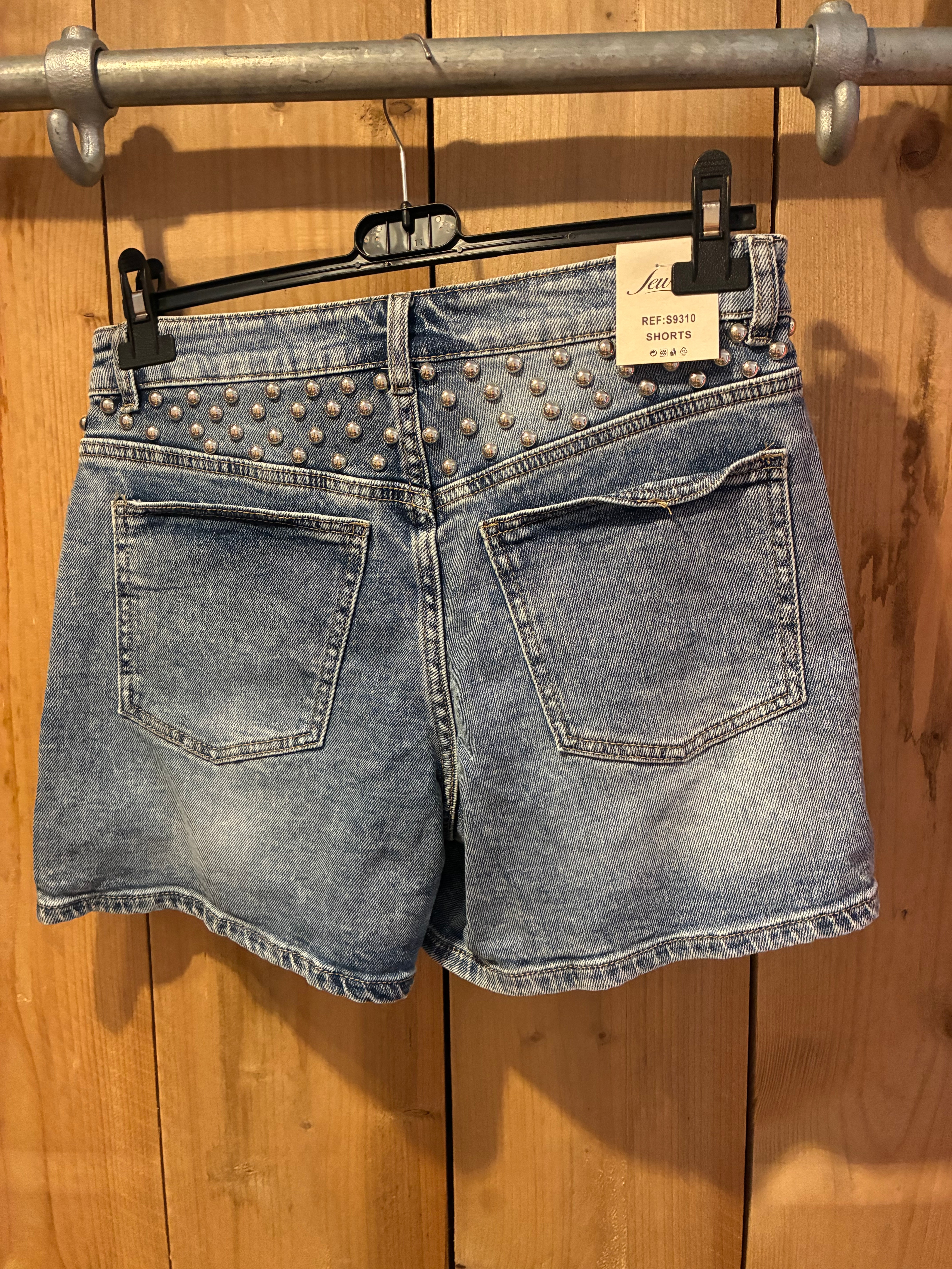 Jeans Short Jewelly met studs S9310