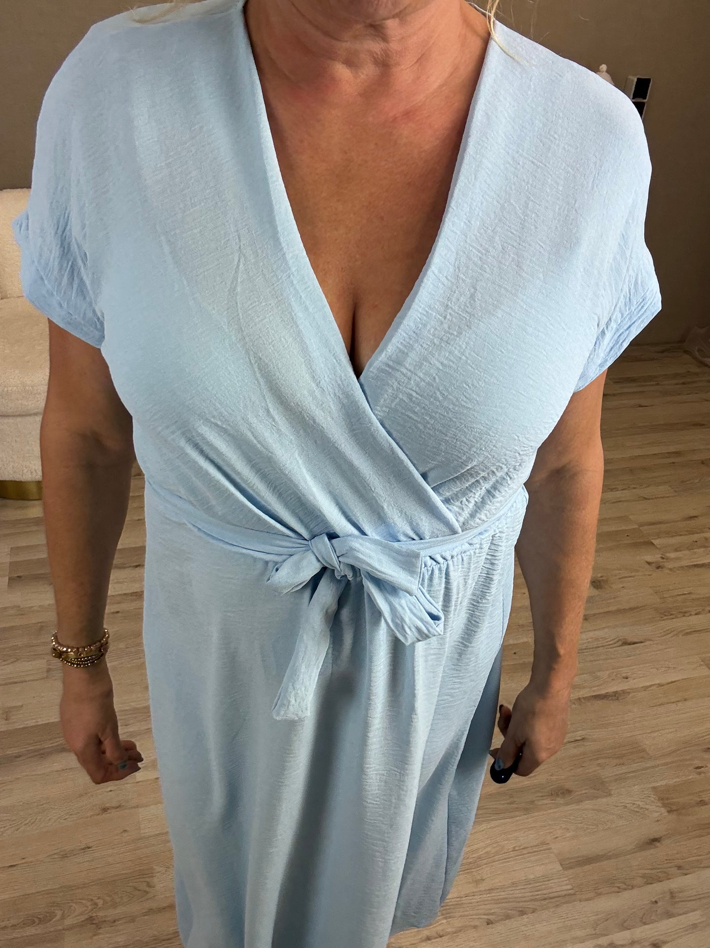 Summer Dress met ceintuur lichtblauw
