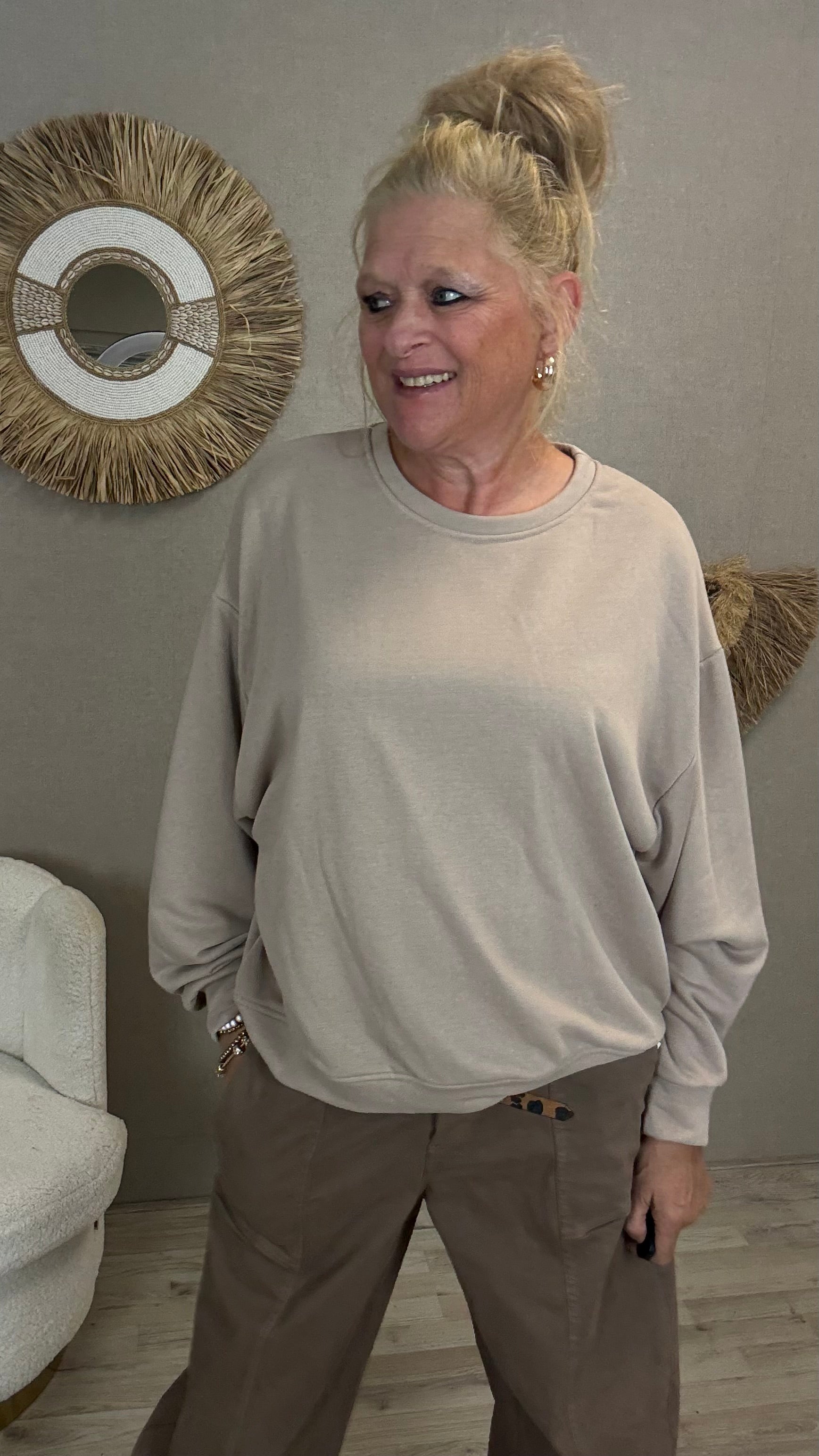 Mooij Sweater Never Ordinary