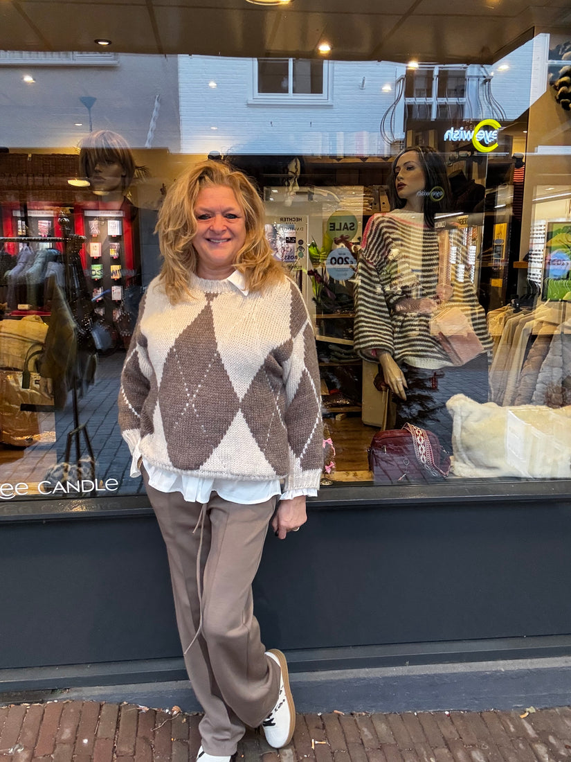 Trui Kiki Ruit Ecru/ Bruin