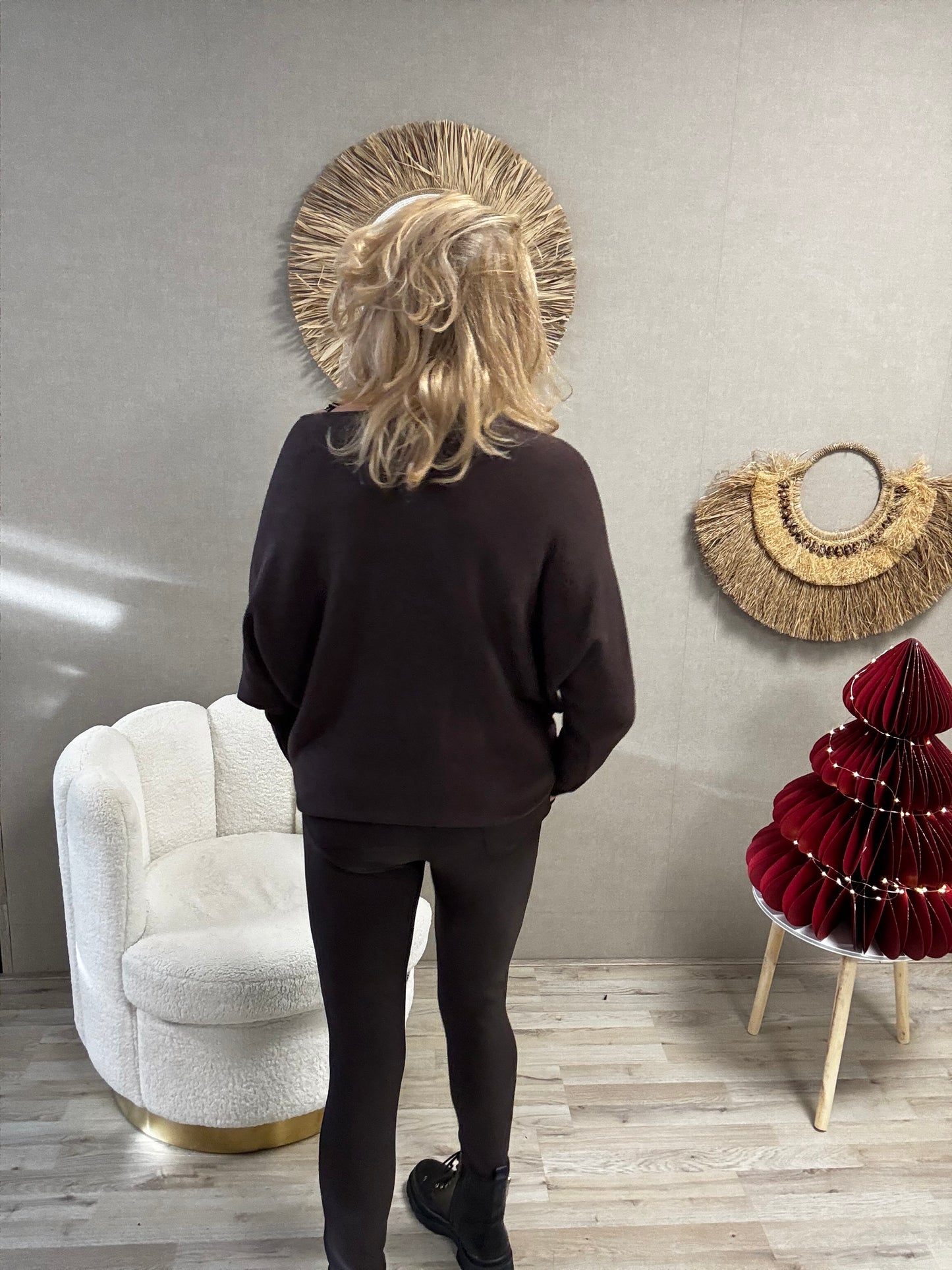 Gemma Ricceri – Trui met Vleermuismouwen – Bruin