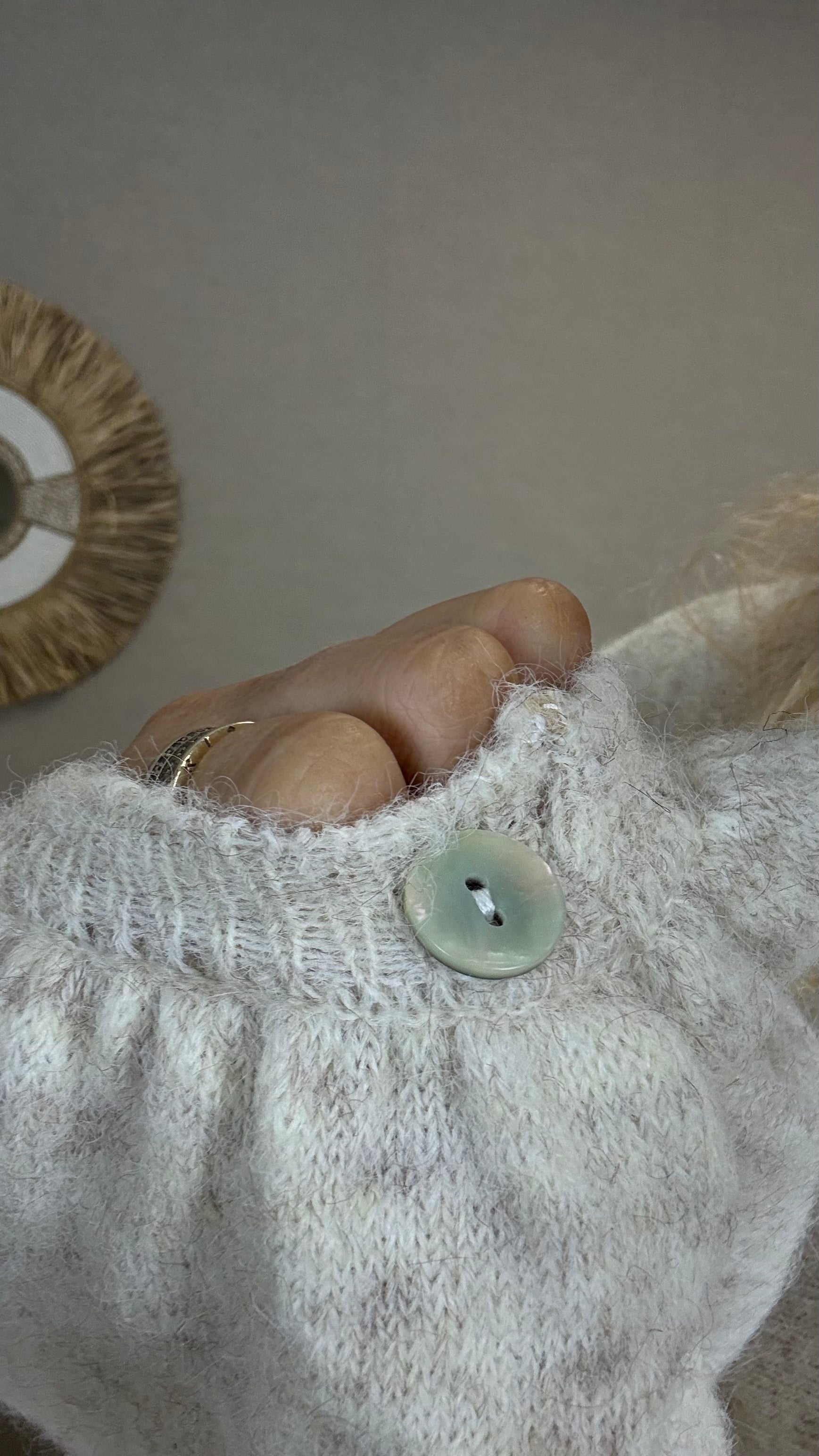 Oversized trui Jessy met ballonmouwen Beige