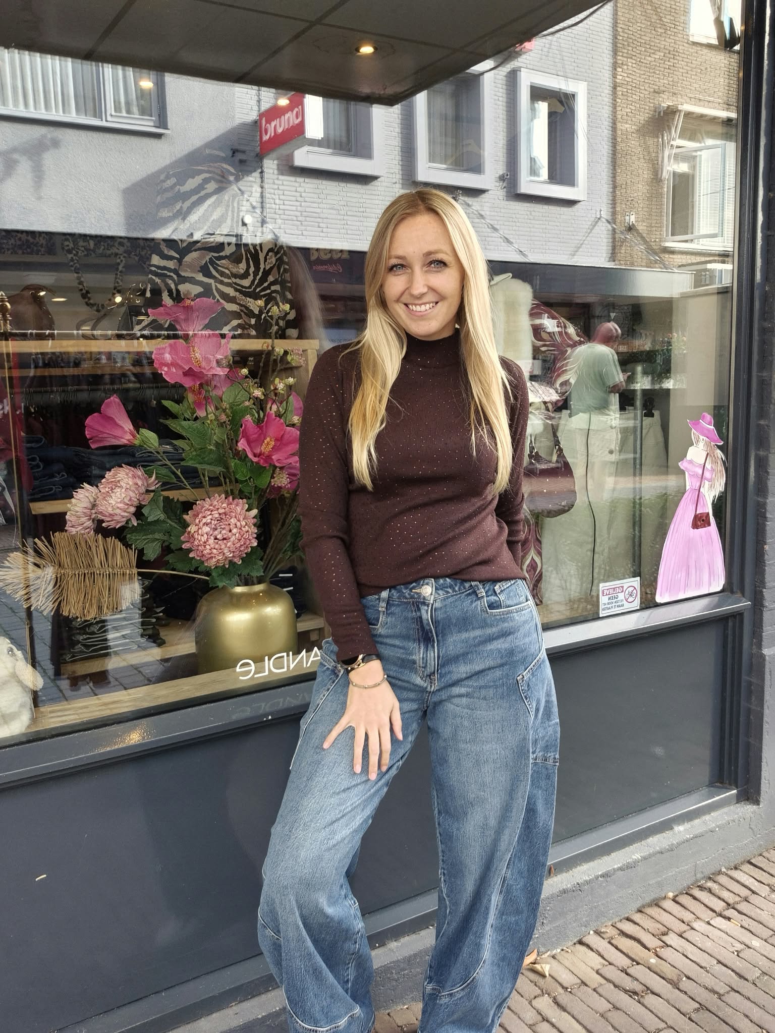 Top By Clara Met Strass Bruin