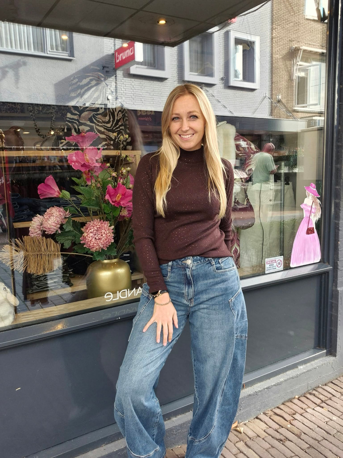 Top By Clara Met Strass Bruin