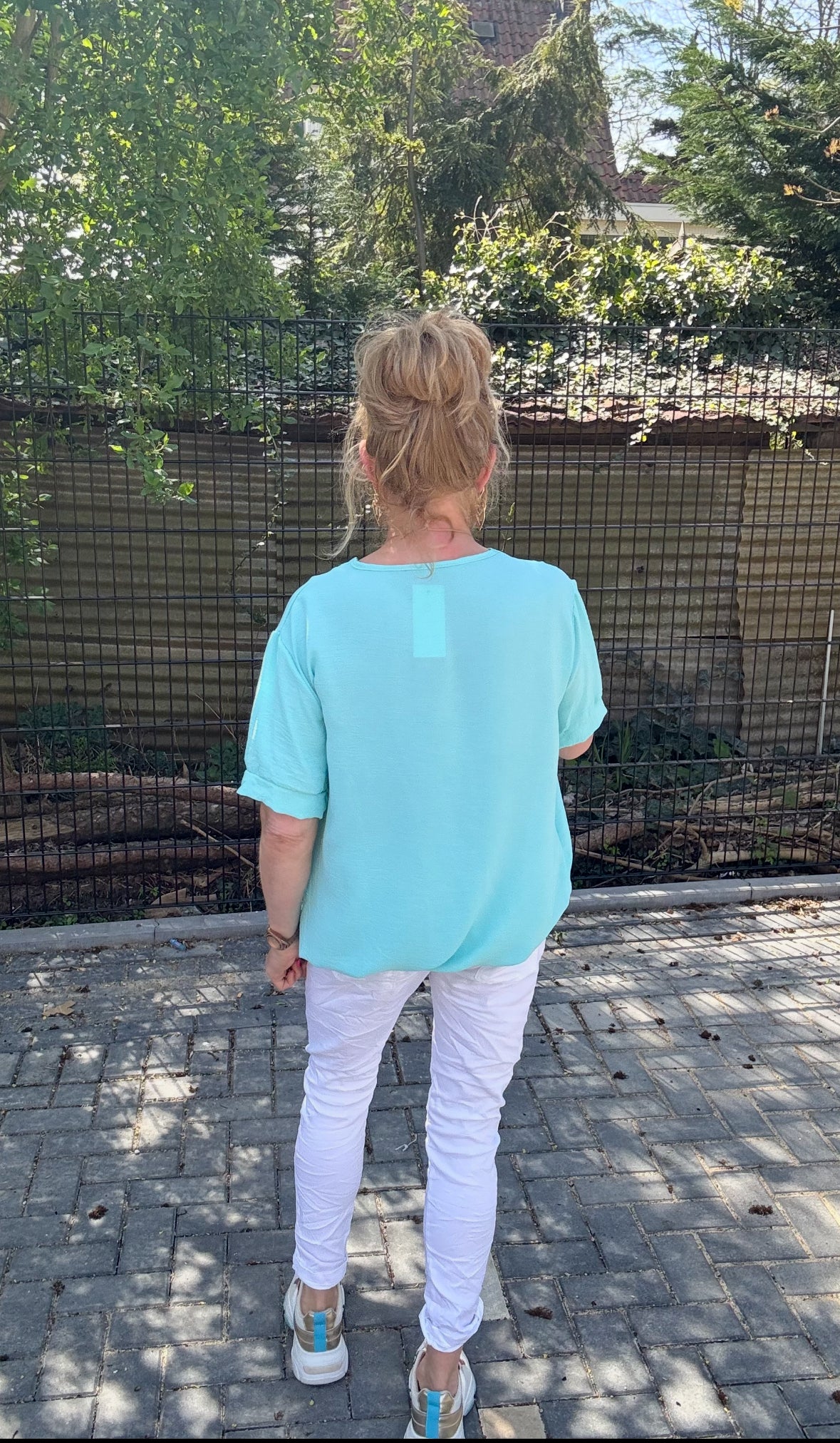 Top Bobby met ketting Mintgroen