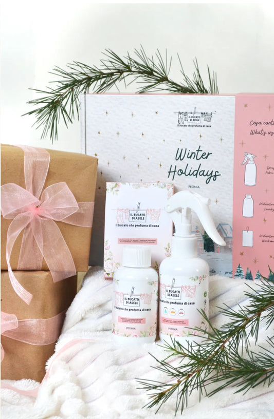 WINTER HOLIDAYS KIT - PEONIA