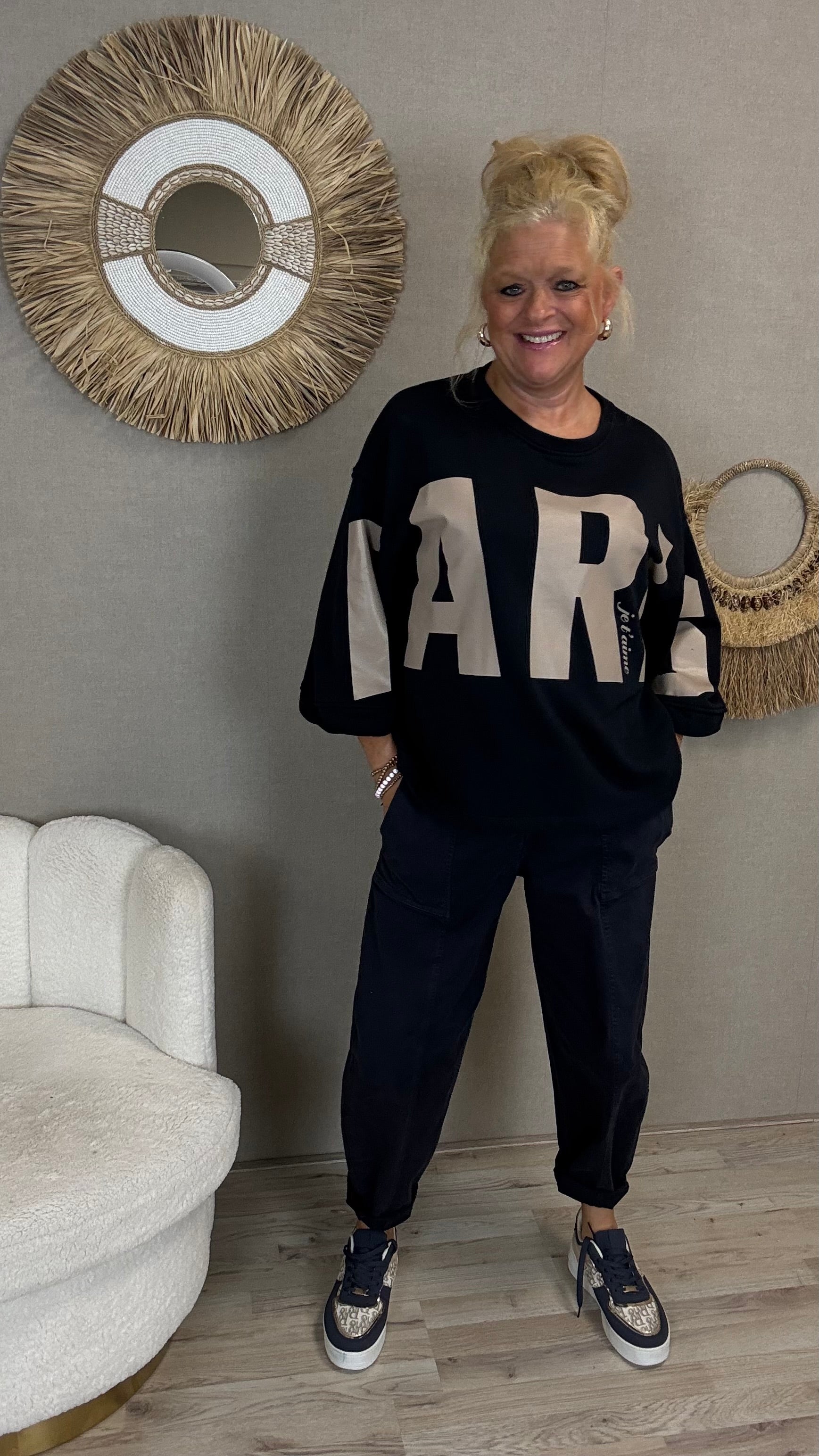 Sweater PARIS – Mooij Donkerblauw