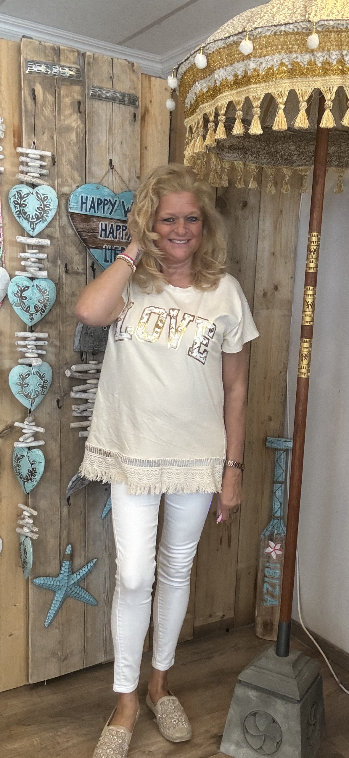 Shirt Love Beige Gouden letters