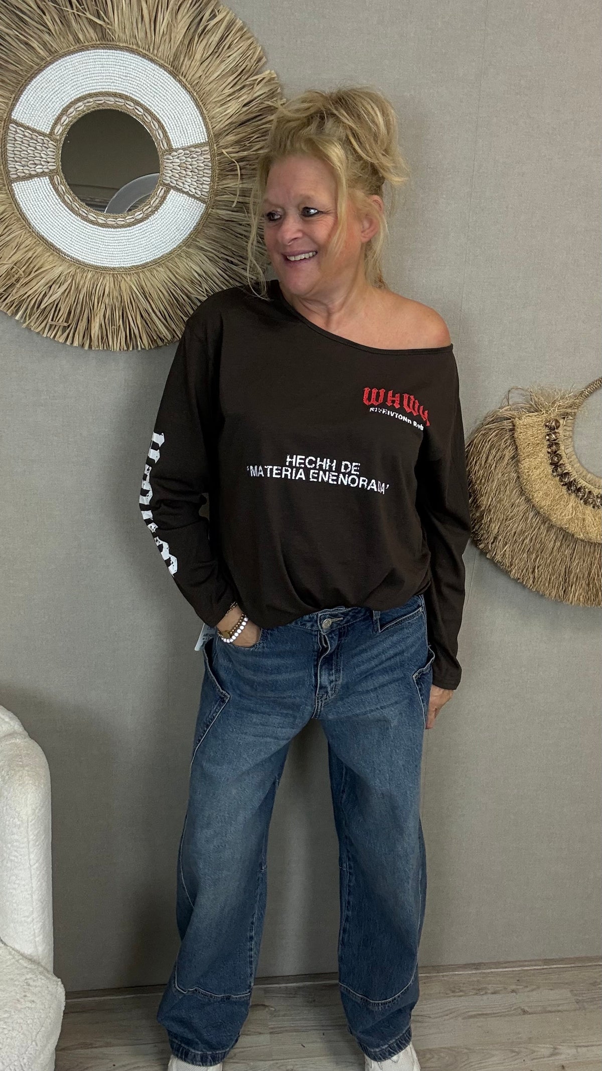 Yoni sweatshirt- Bruin