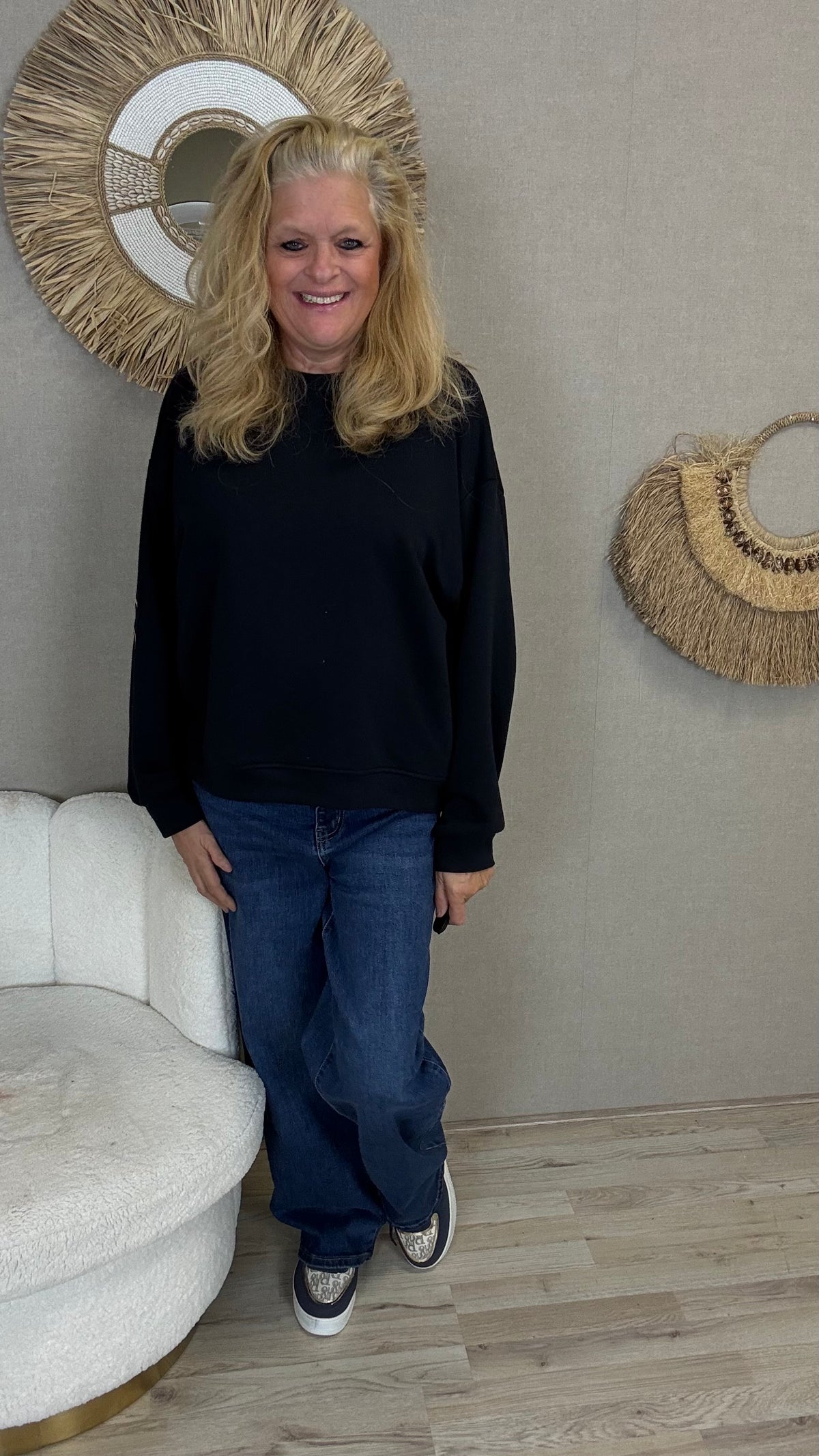 Mooij Sweater Never Ordinary Donkerblauw