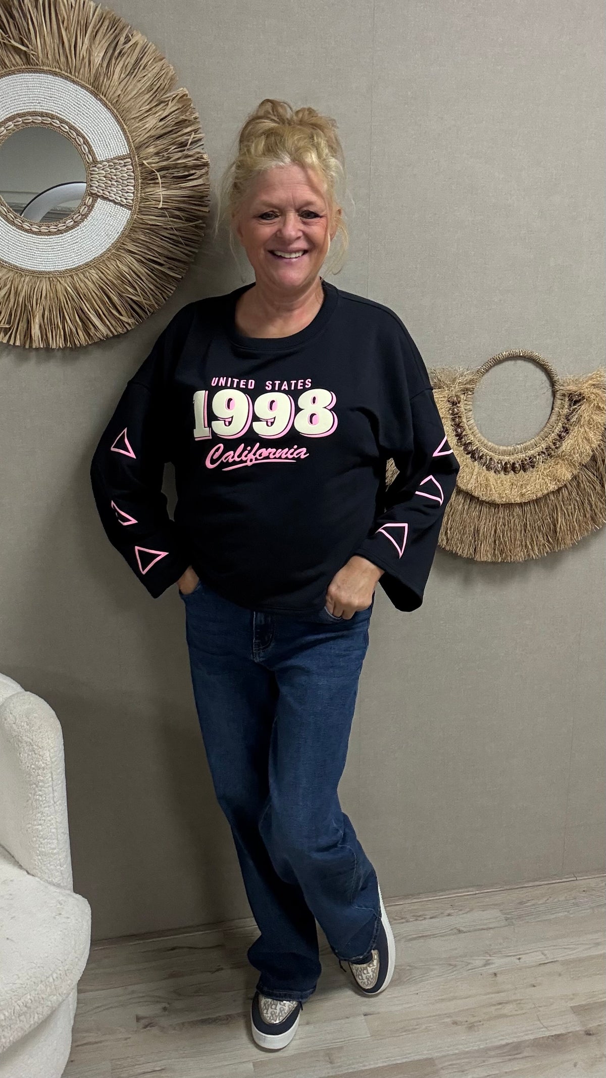 California 1998 sweatshirt navy pink
