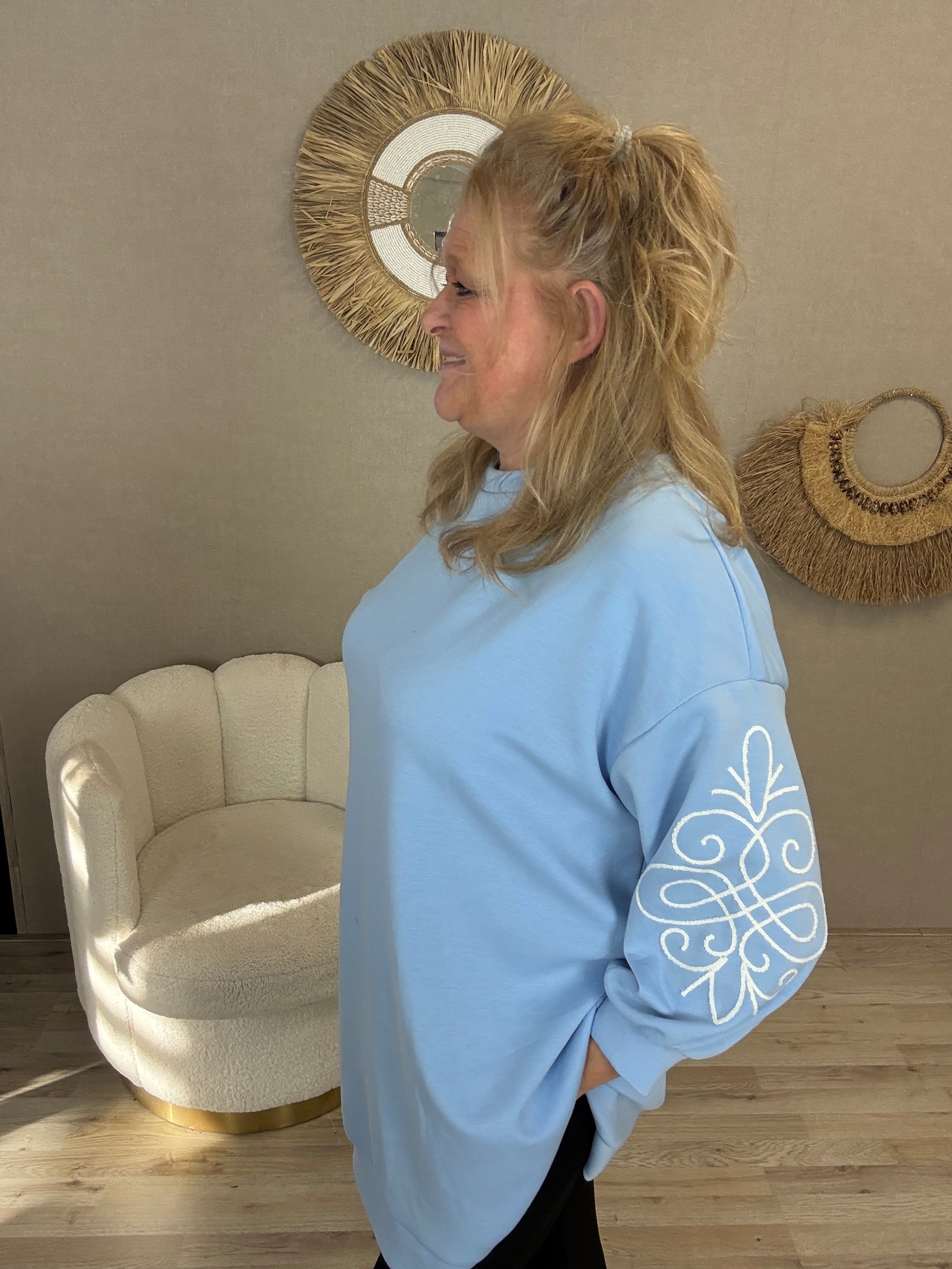Sweater Maaike Blauw
