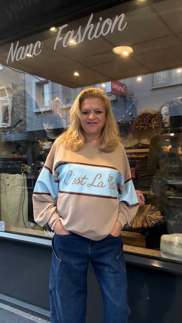 Sweater C’est La Vie Beige/Blauw