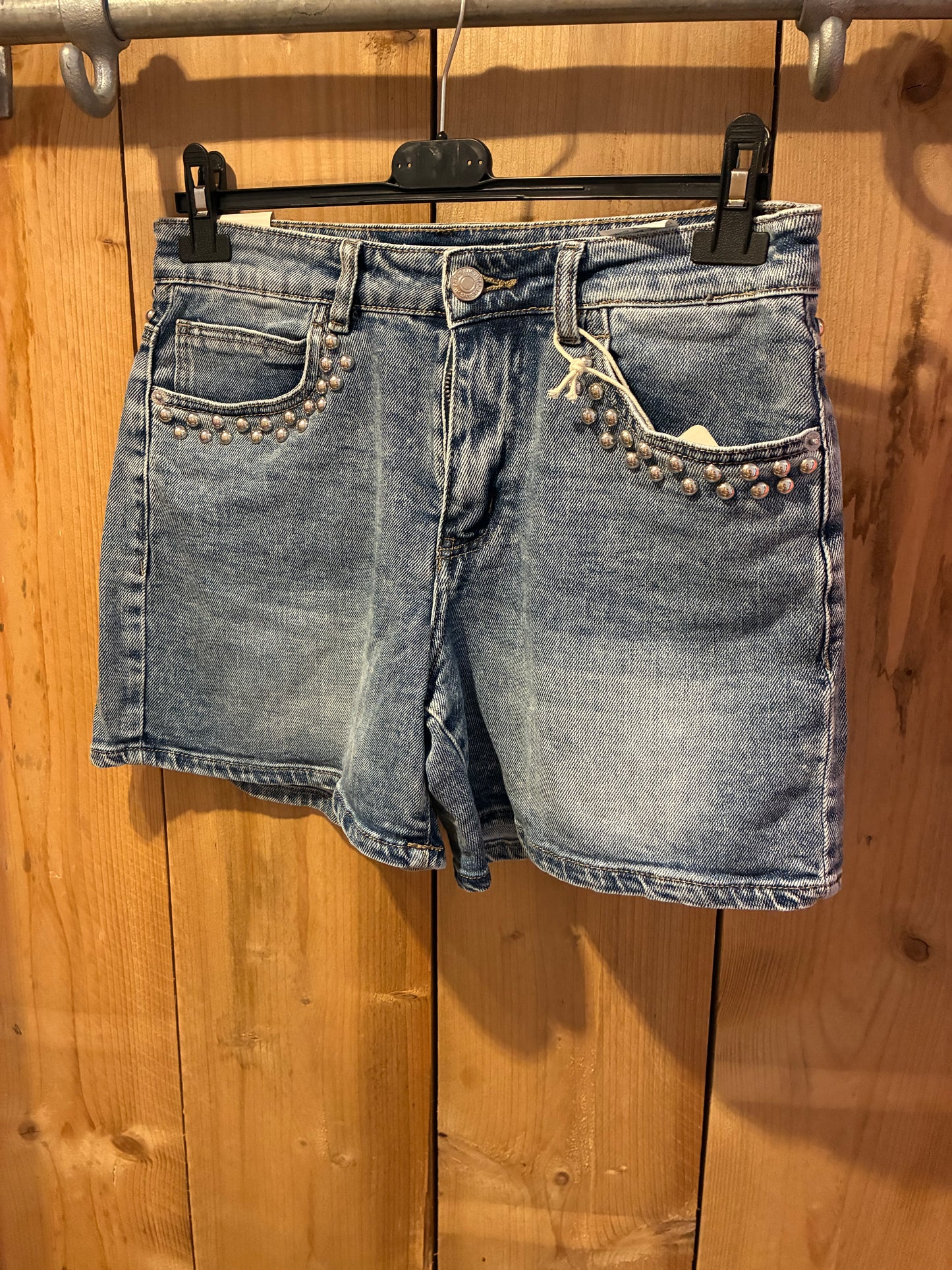 Jeans Short Jewelly met studs S9310