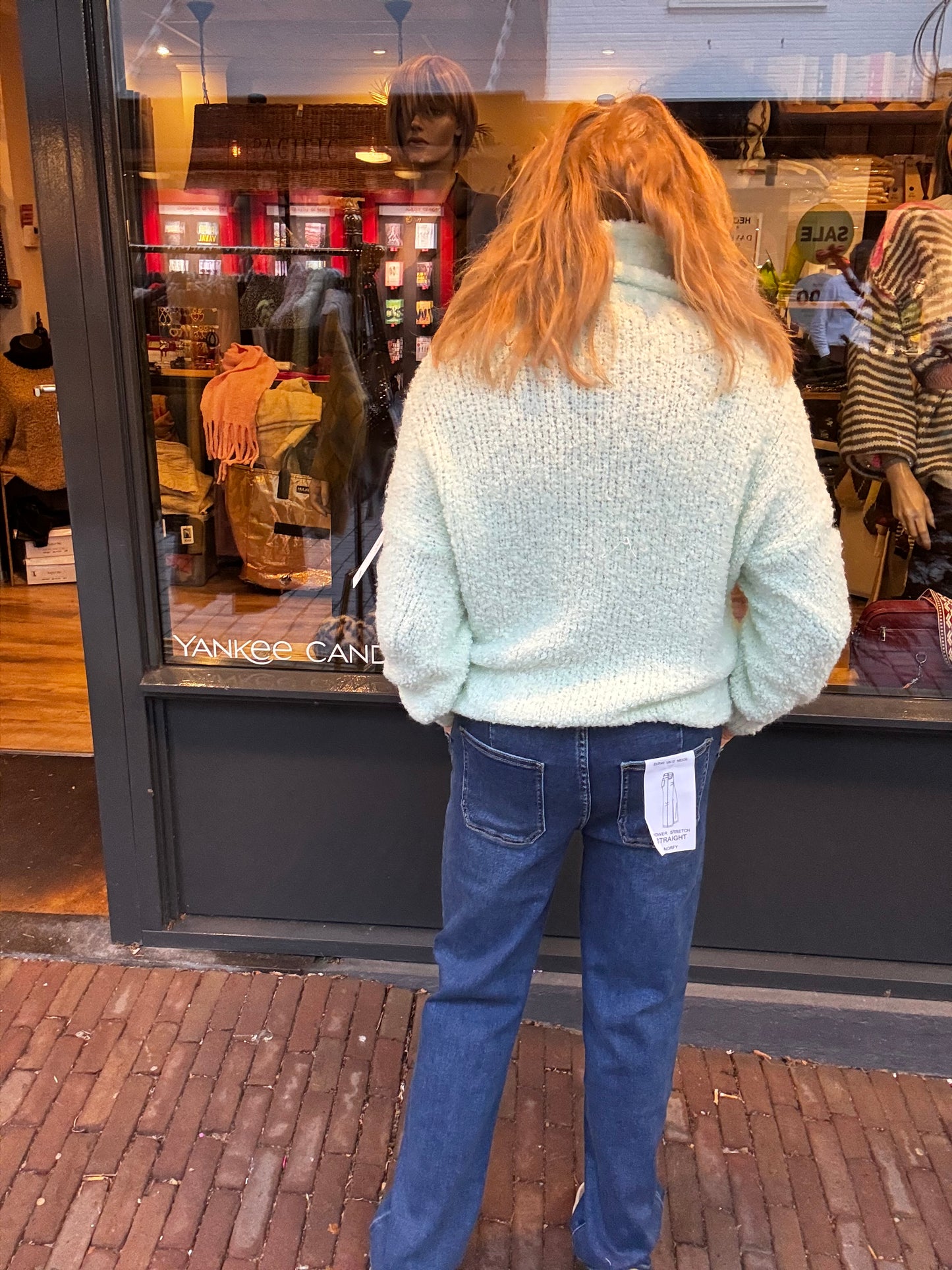 Bouclé Trui met Col mintgroen