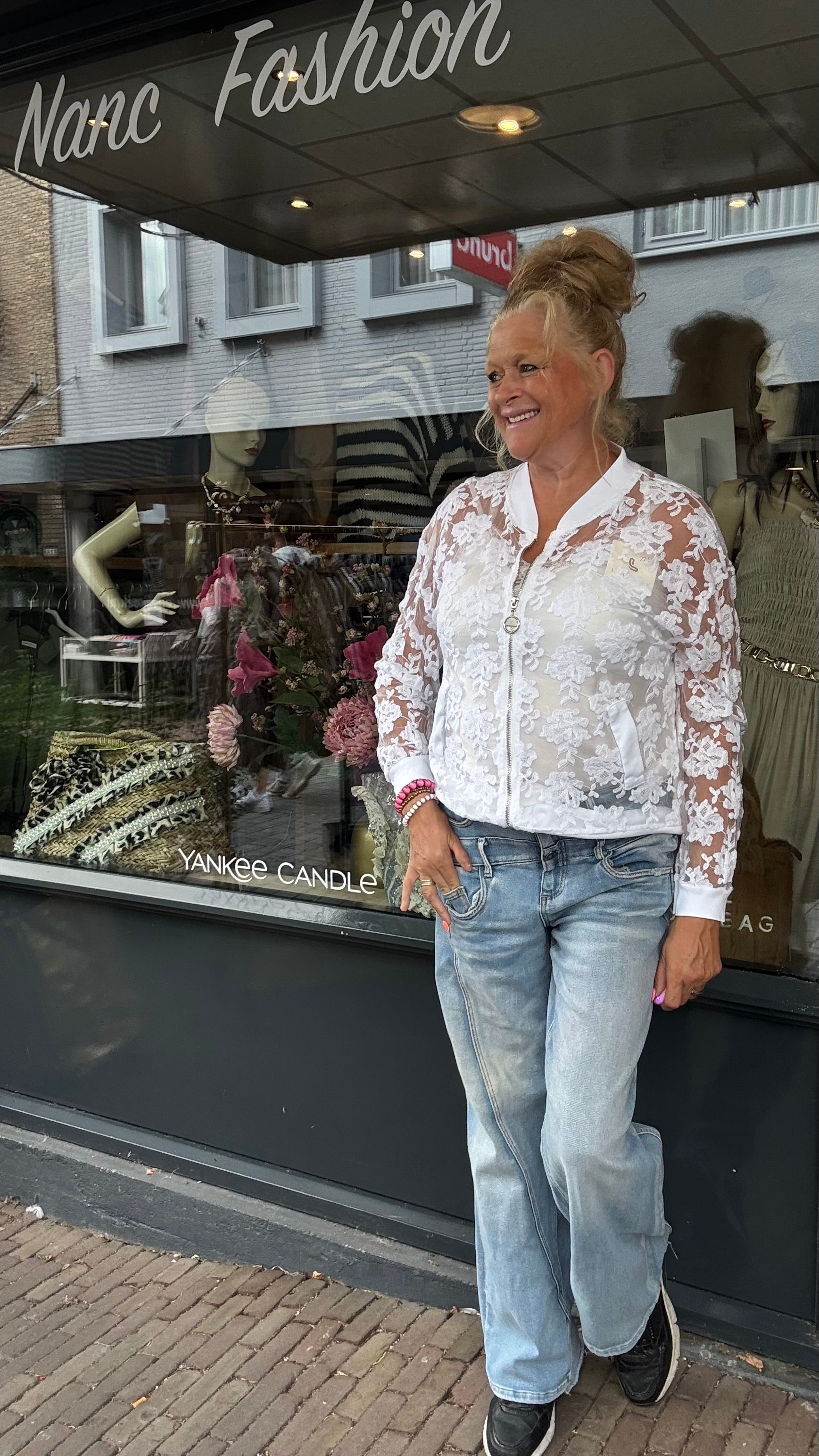 Kanten Bomber Jasje -Wit