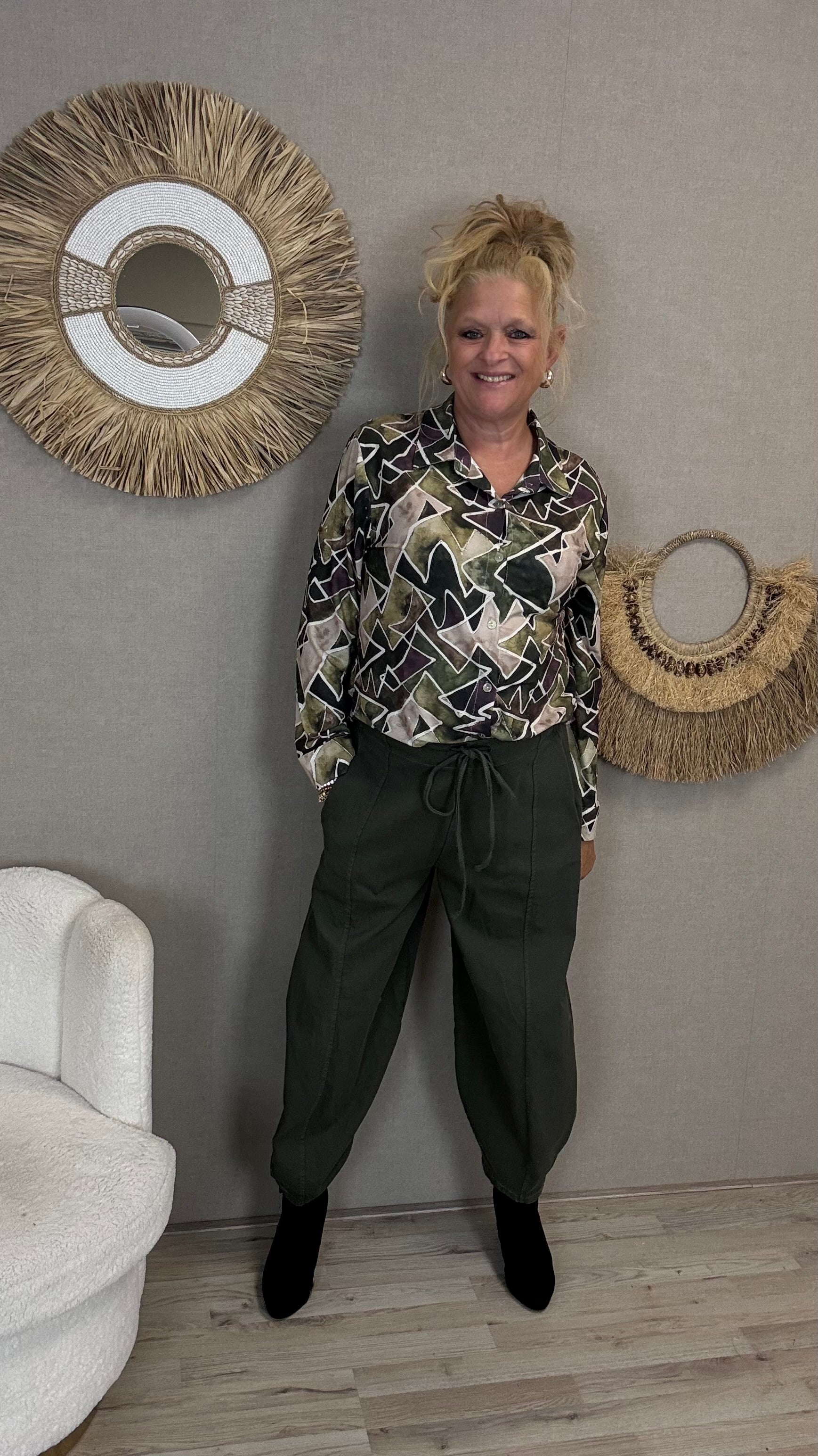 Azuri Blouse met Grafische Print