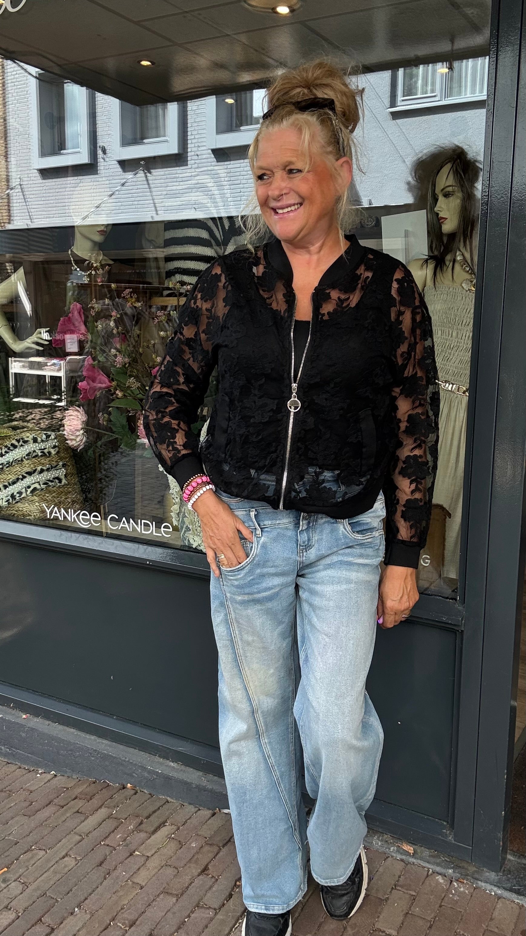 Kanten Bomber Jasje – Zwart