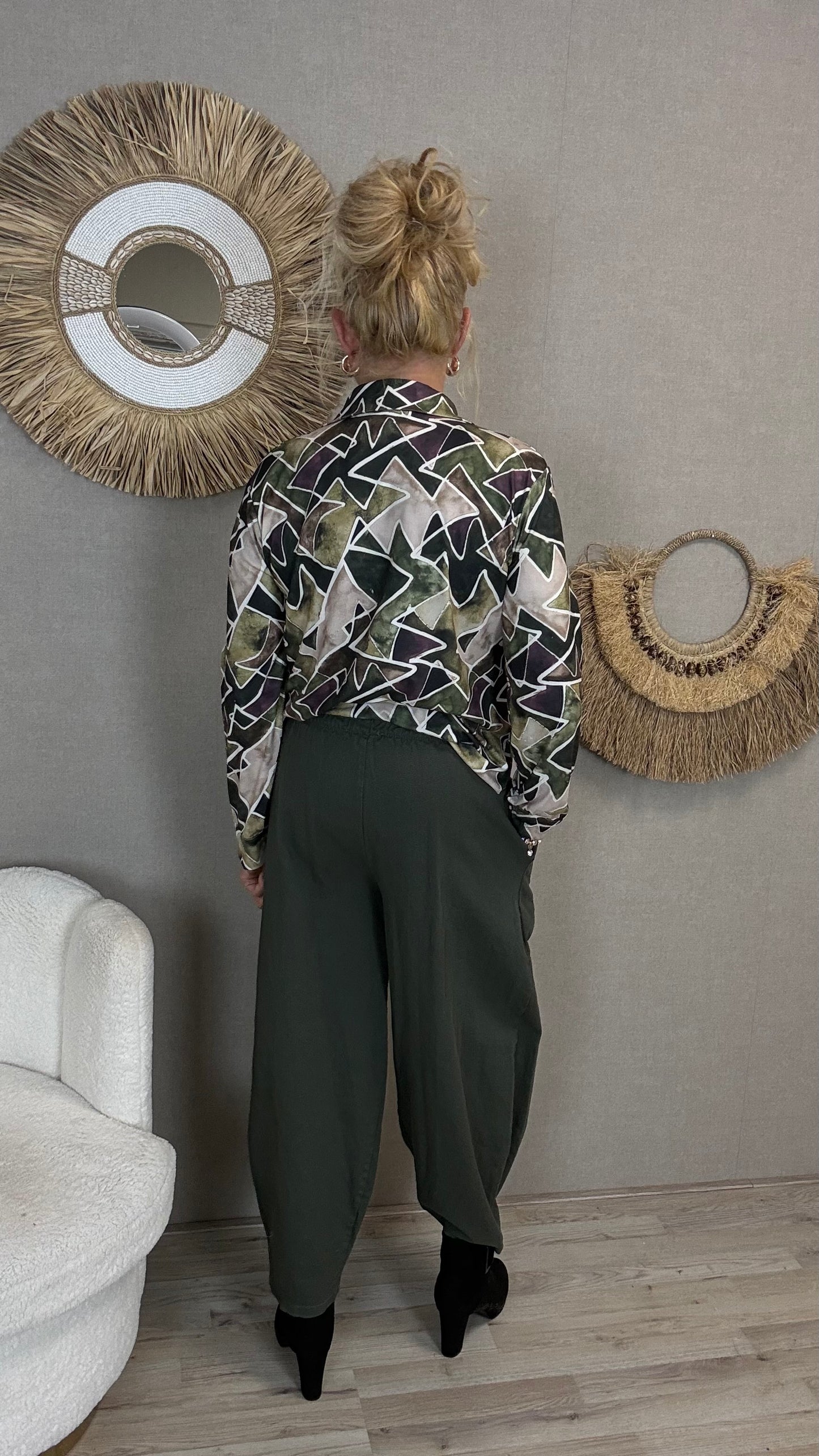 Azuri Blouse met Grafische Print