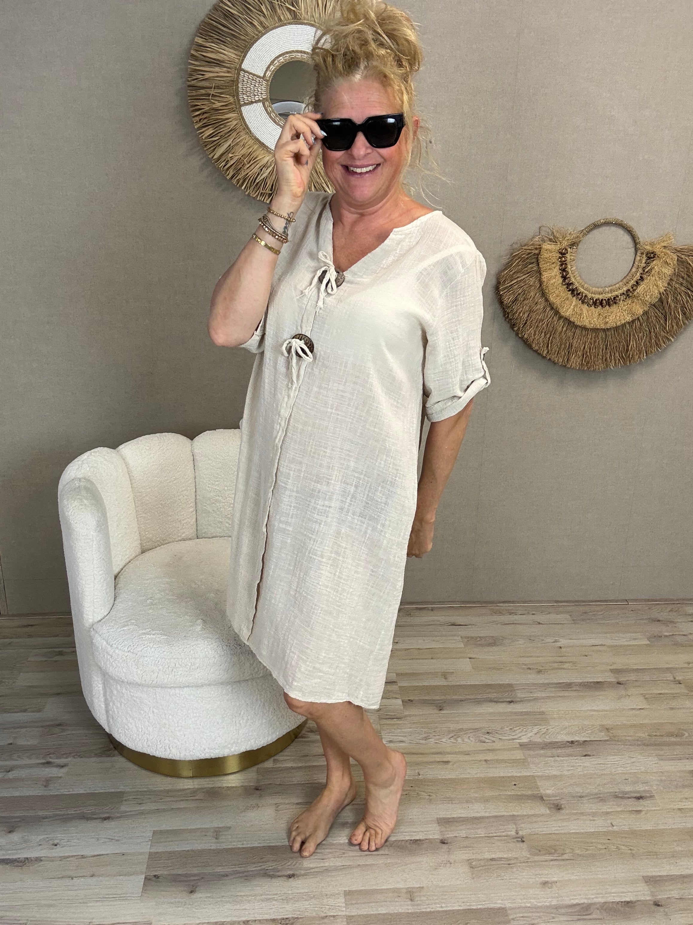 Luchtig katoenen jurkje met knoop details