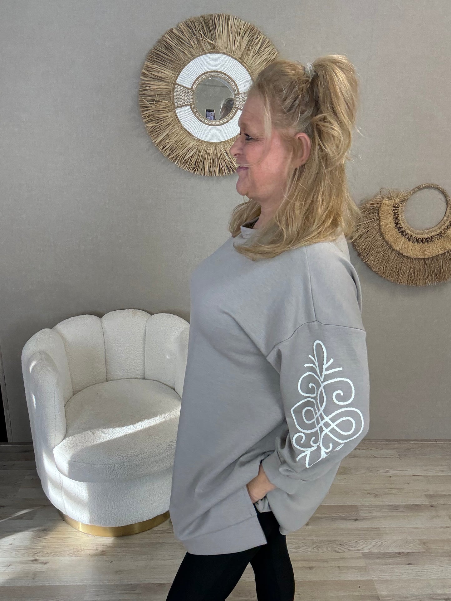 Sweater Maaike Taupe