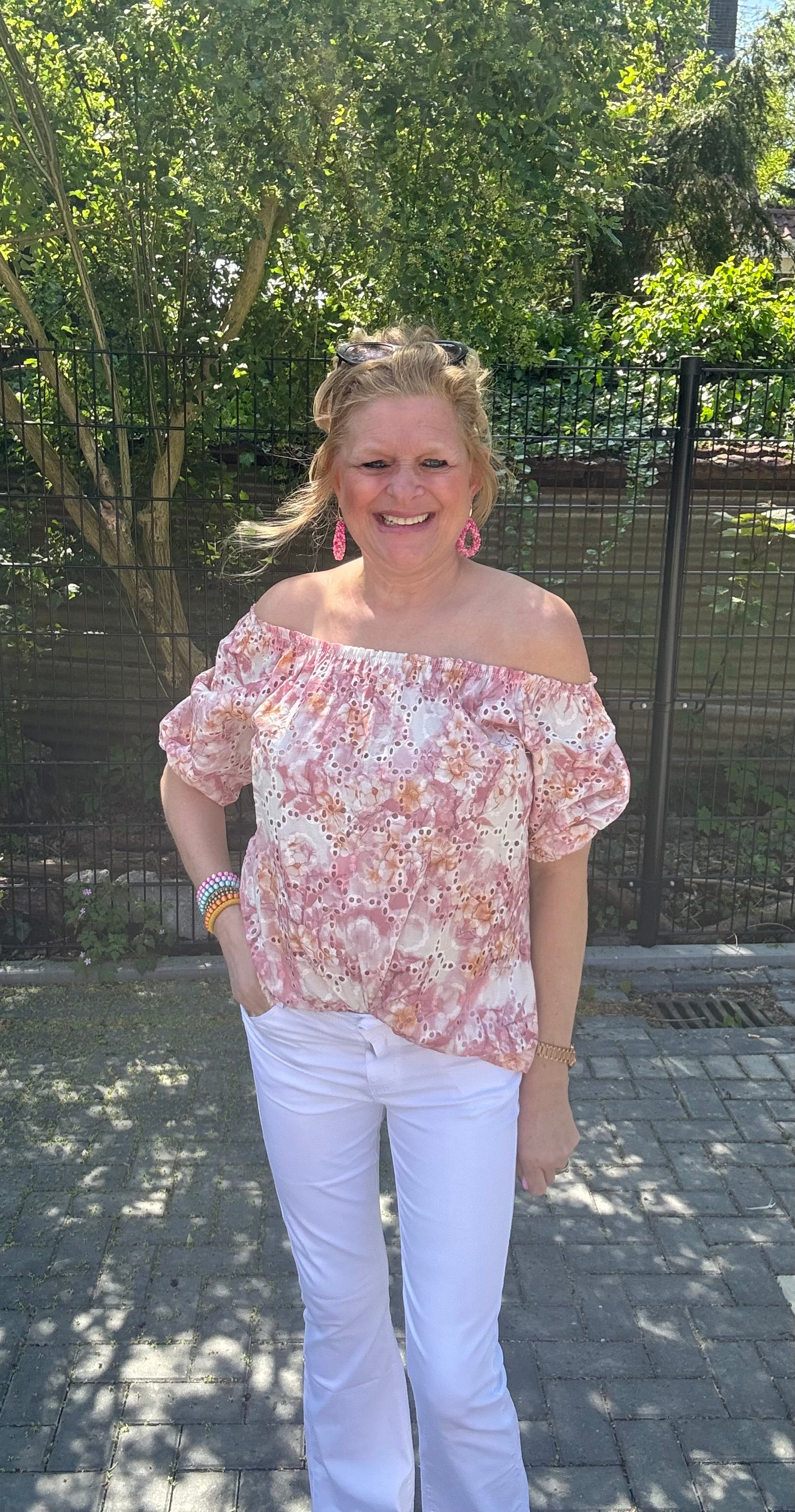 Top Broderie Roze